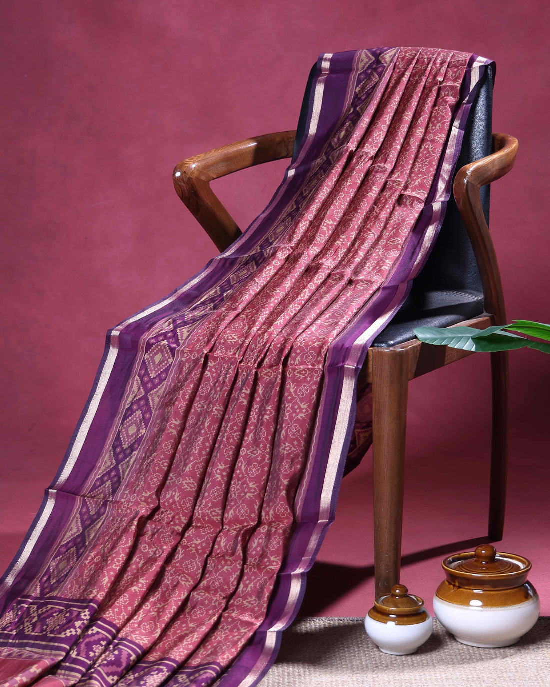 Elegant Semi Chanderi Saree with Traditional Woven Geometric Motifs and Rich Contrast Zari Border - Onion Pink