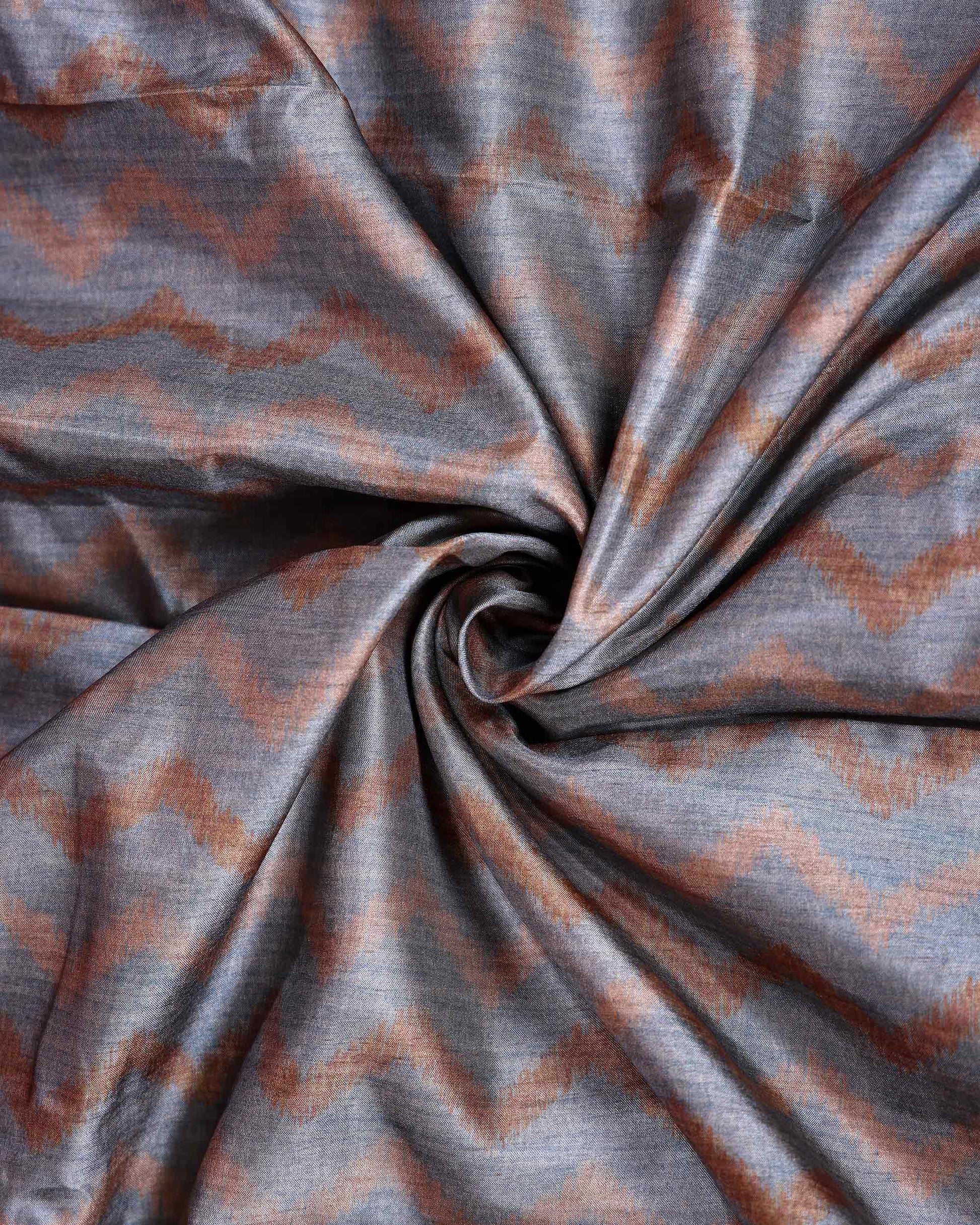 Elegant Semi Tussar Saree with Zigzag Woven Pattern and Intricate Traditional Ethnic Border - Close Up