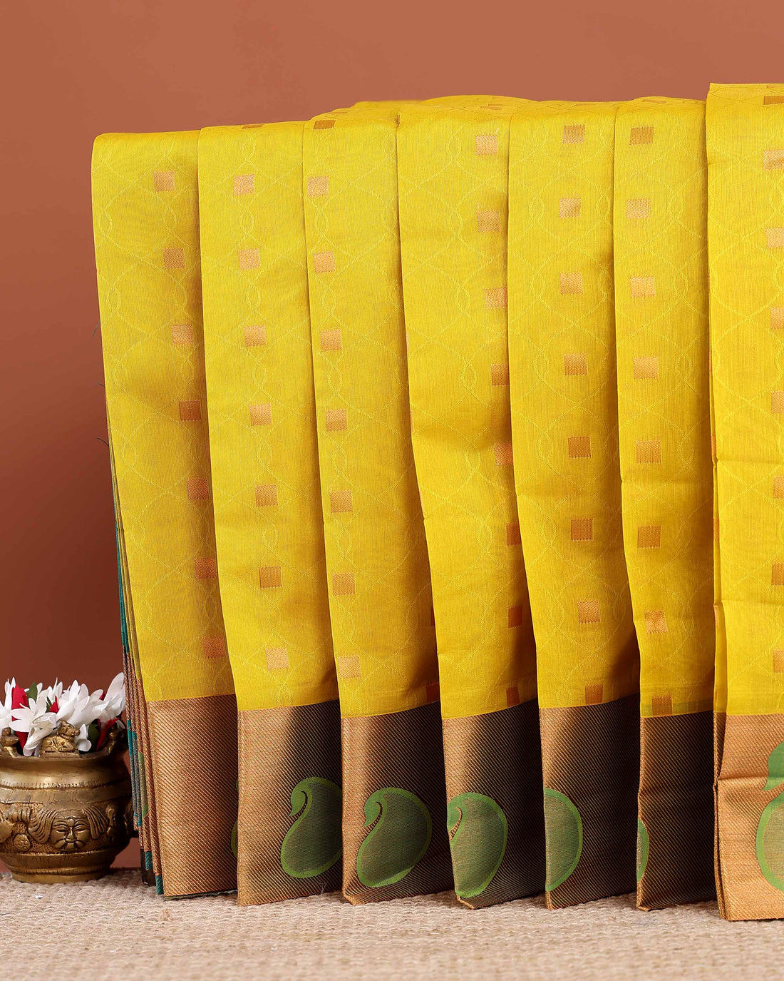 Elegant Silk Cotton Saree Intricate Woven Motifs and Contrast Border  - Yellow