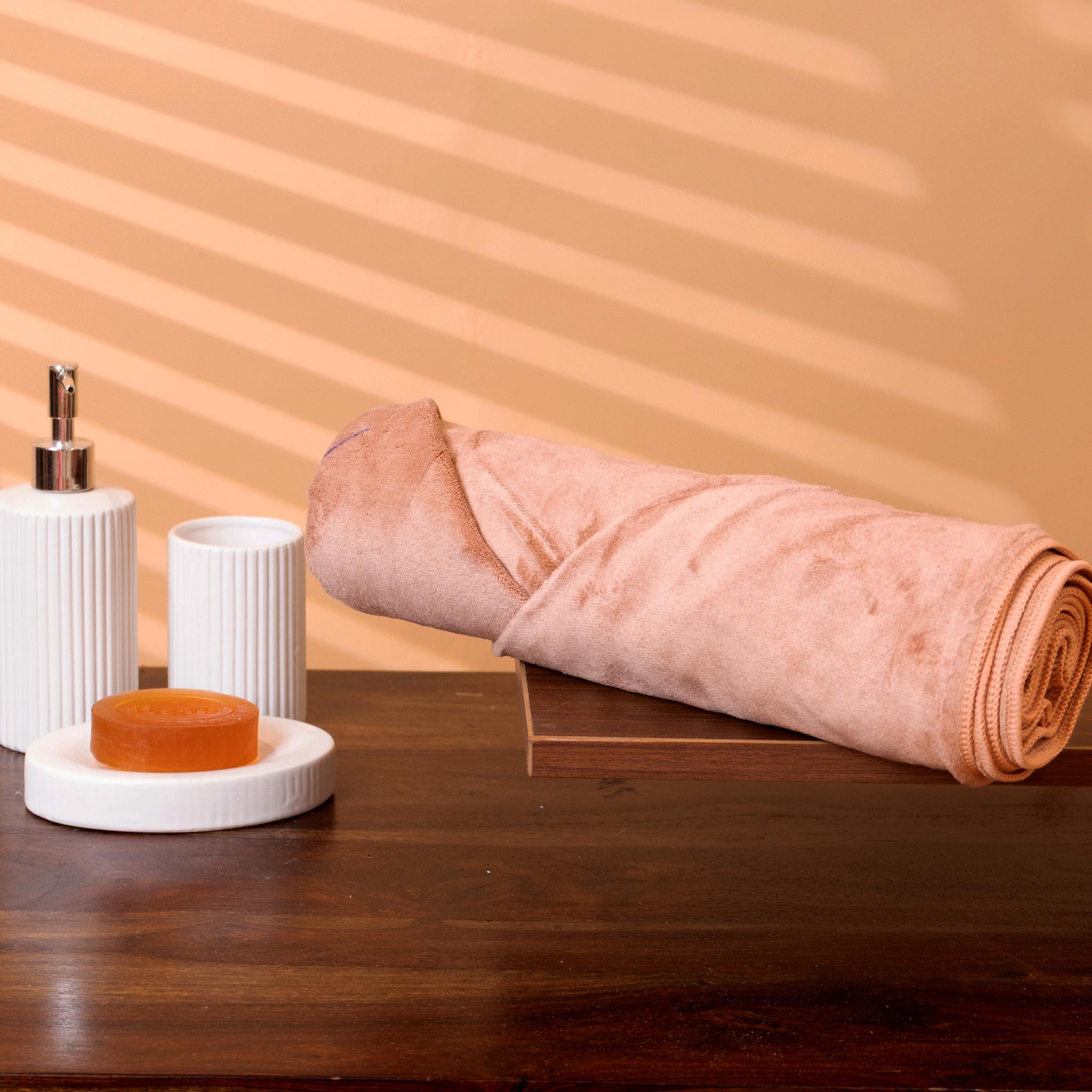 Elegant Soft Absorbent Terrycloth Towel - Peach