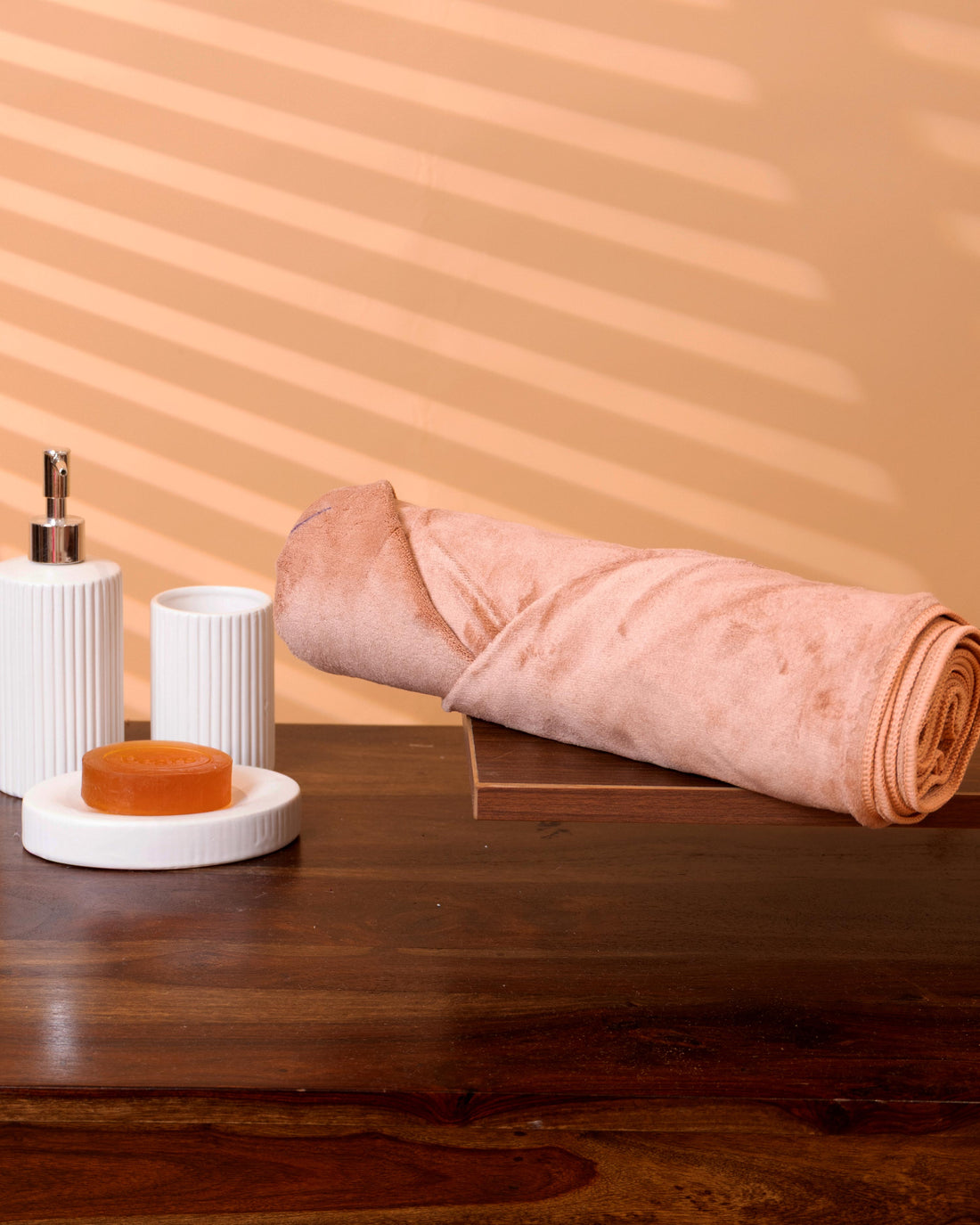 Elegant Soft Absorbent Terrycloth Towel - Peach