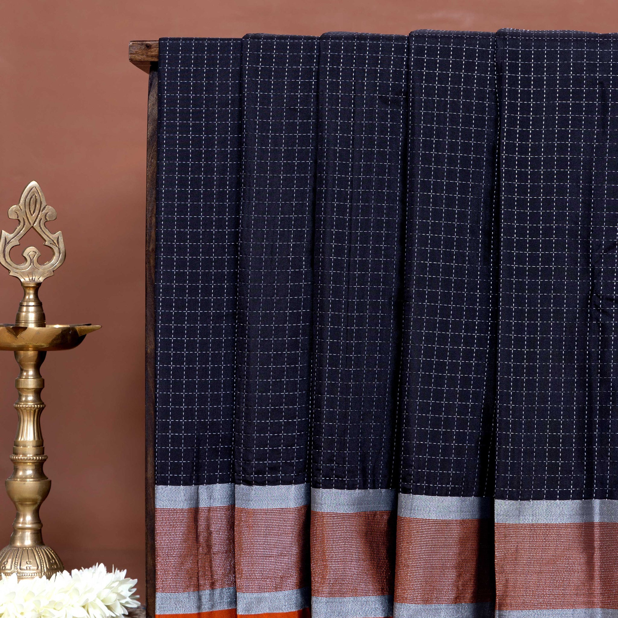 Elegant Soft Silk Saree Featuring Subtle Check Weave and Heritage Border Design - Black