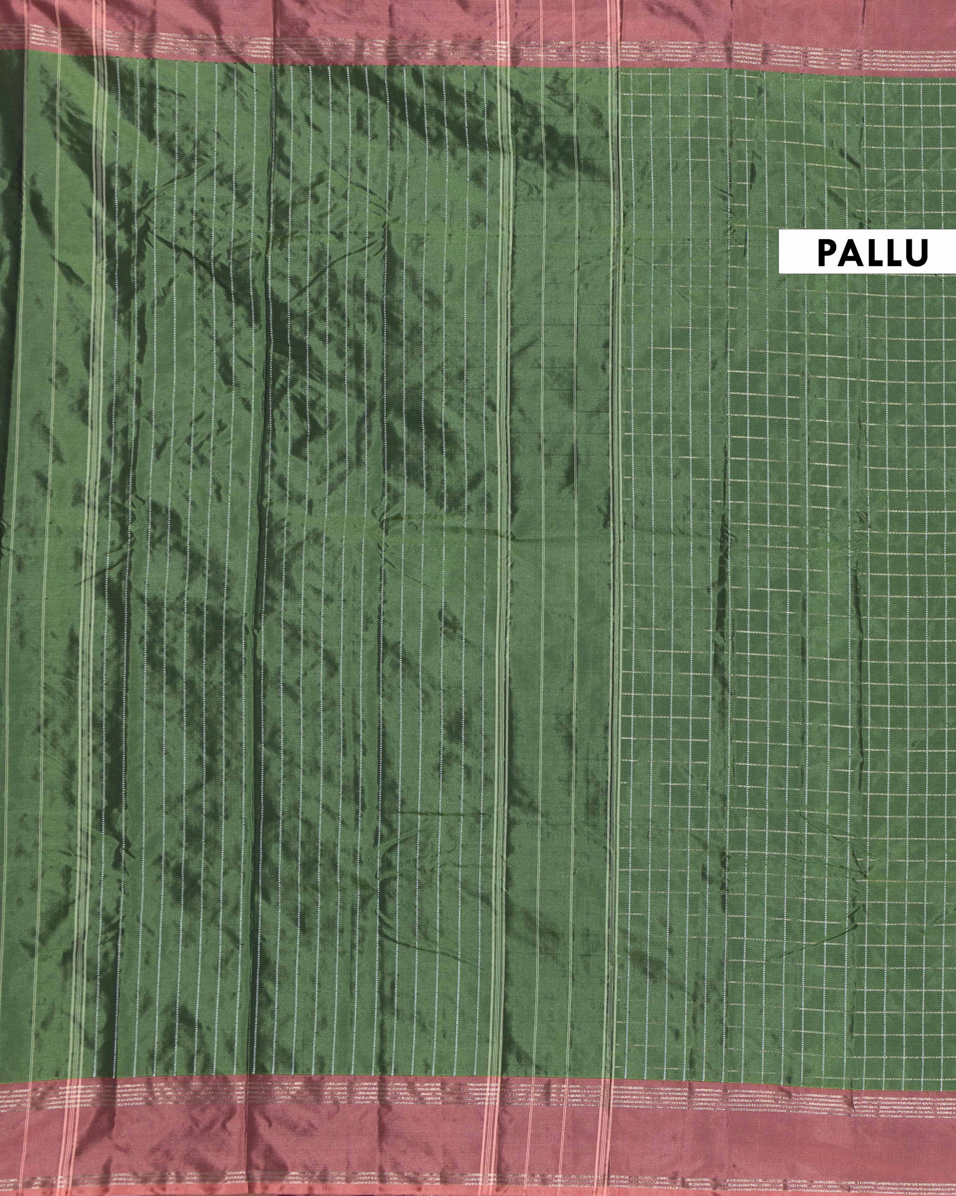 Elegant_Soft_Silk_Saree_with_Geometric_Checked_Design_and_Handcrafted_Border_