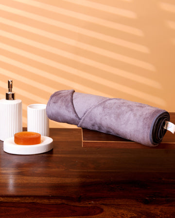 Elegant Soft and Absorbent Microfiber Hand Towel - Lavender