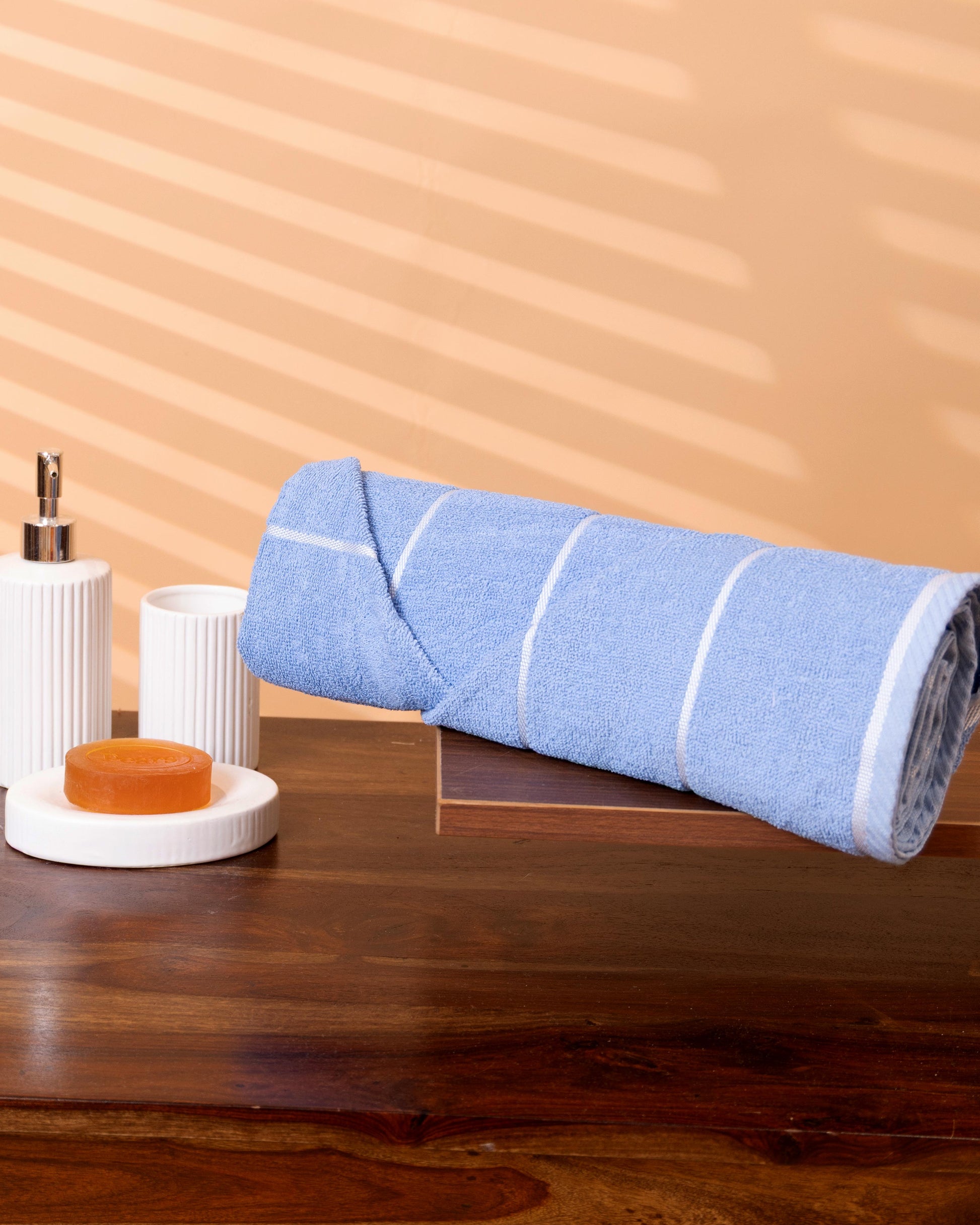 Elegant Striped Textured Cotton Bath Towel - Blue