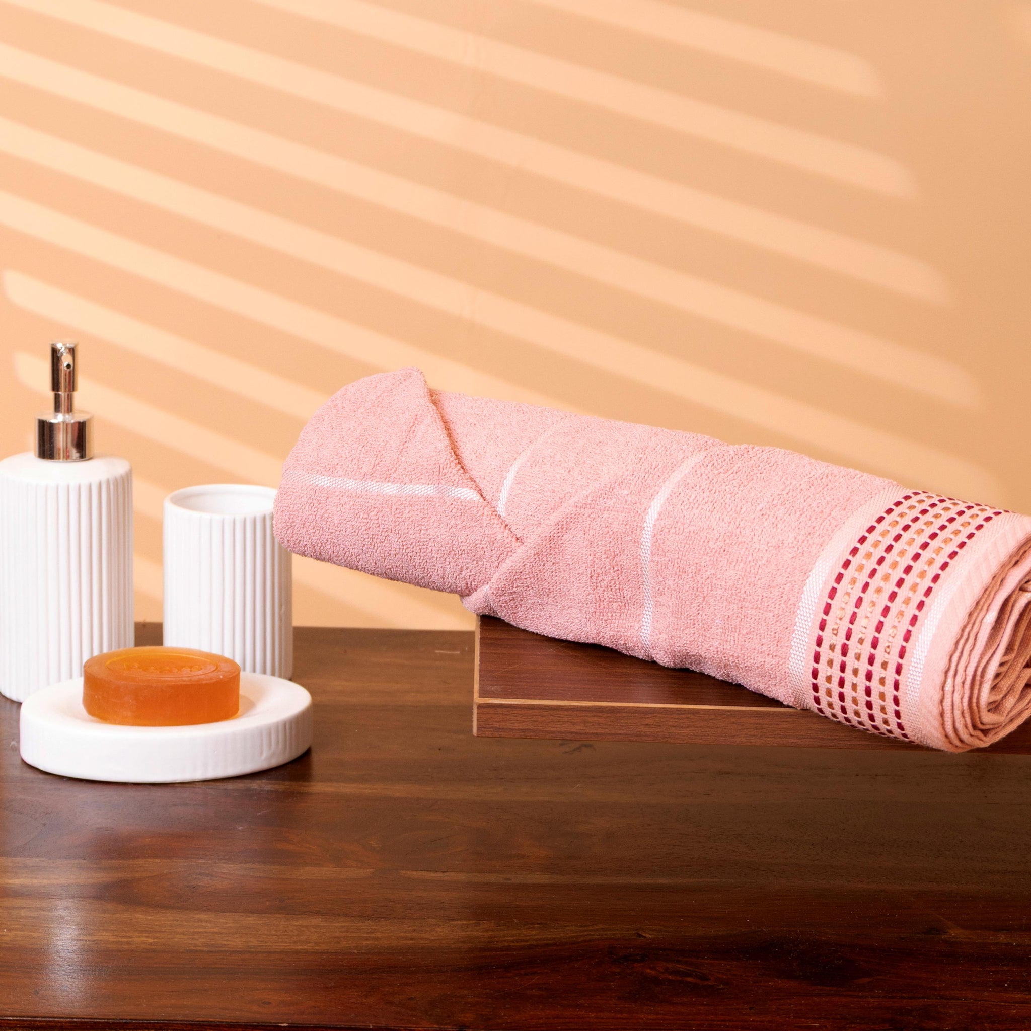 Elegant Striped Textured Cotton Bath Towel - Light Pink