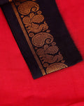 Elegant Sungudi Cotton Saree with Contrast Zari Peacock Motif Border - Red
