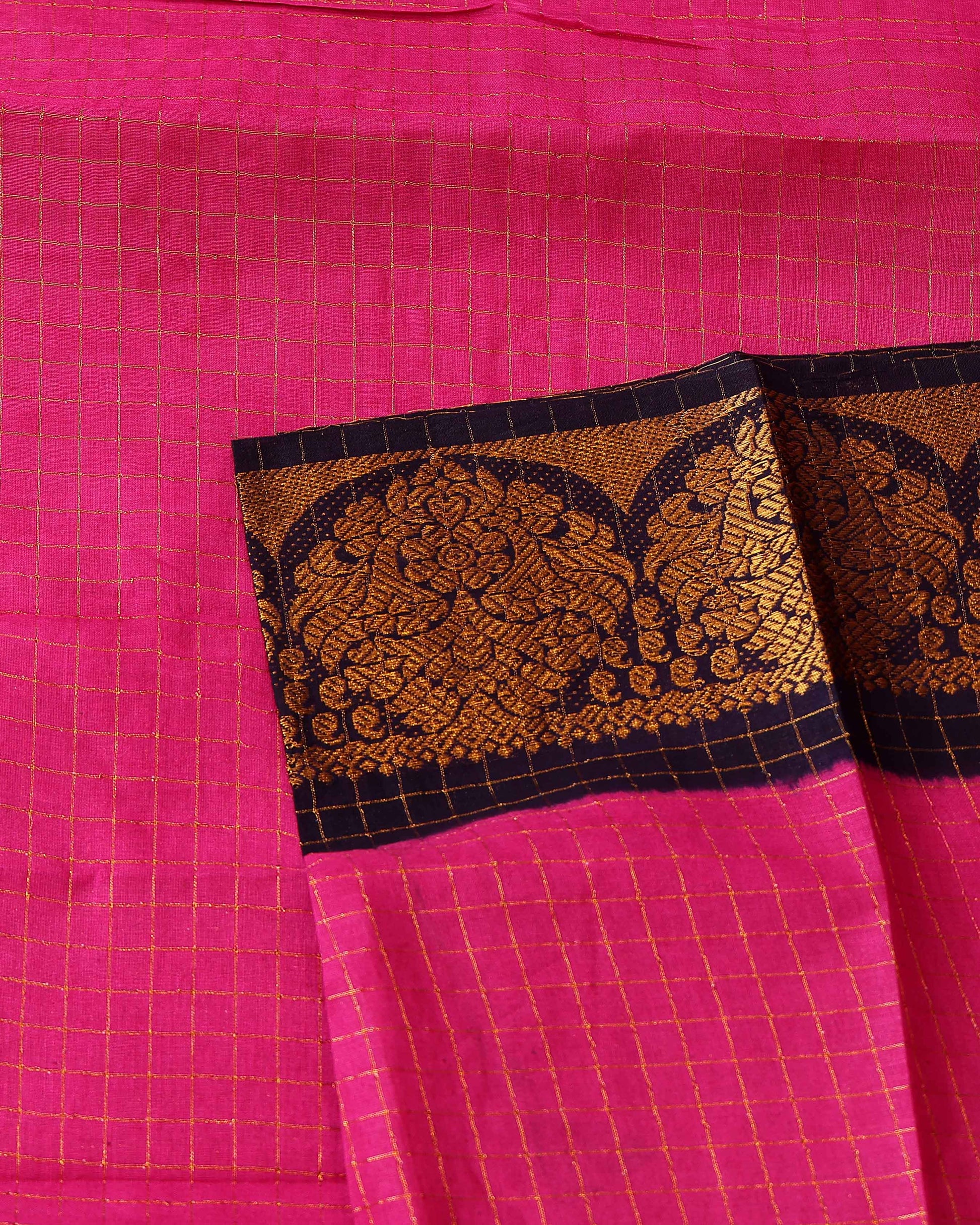 Elegant Sungudi Cotton Saree with Gold Zari Checks and Ornate Contrast Border  - Pink
