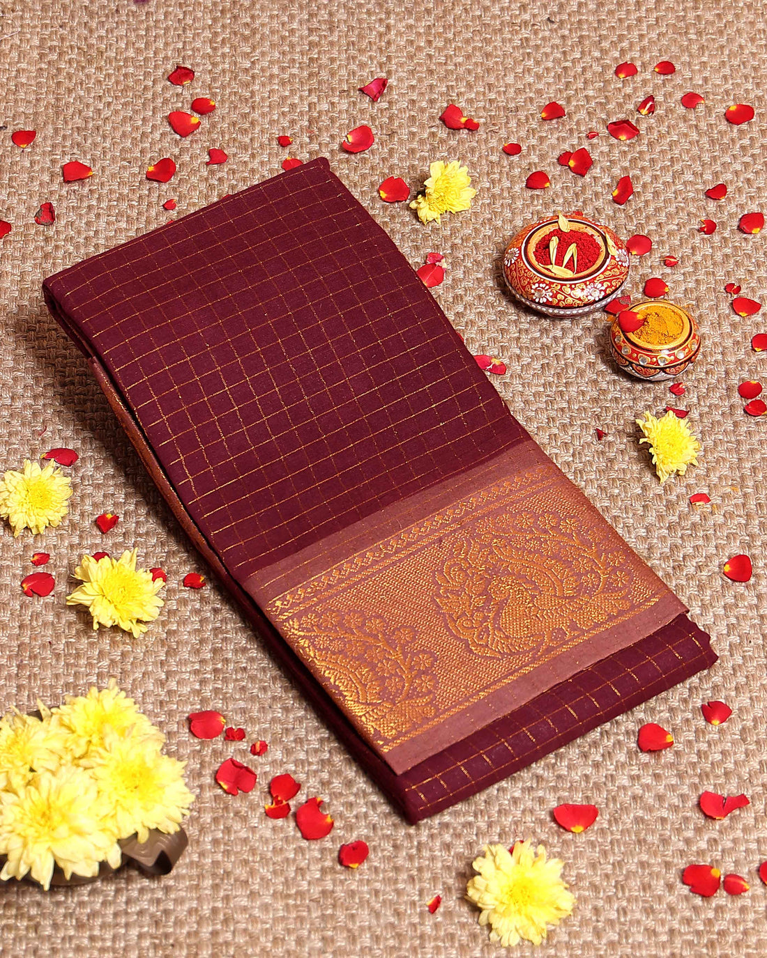 Elegant Sungudi Cotton Saree with Zari Checks and Traditional Border - Maroon