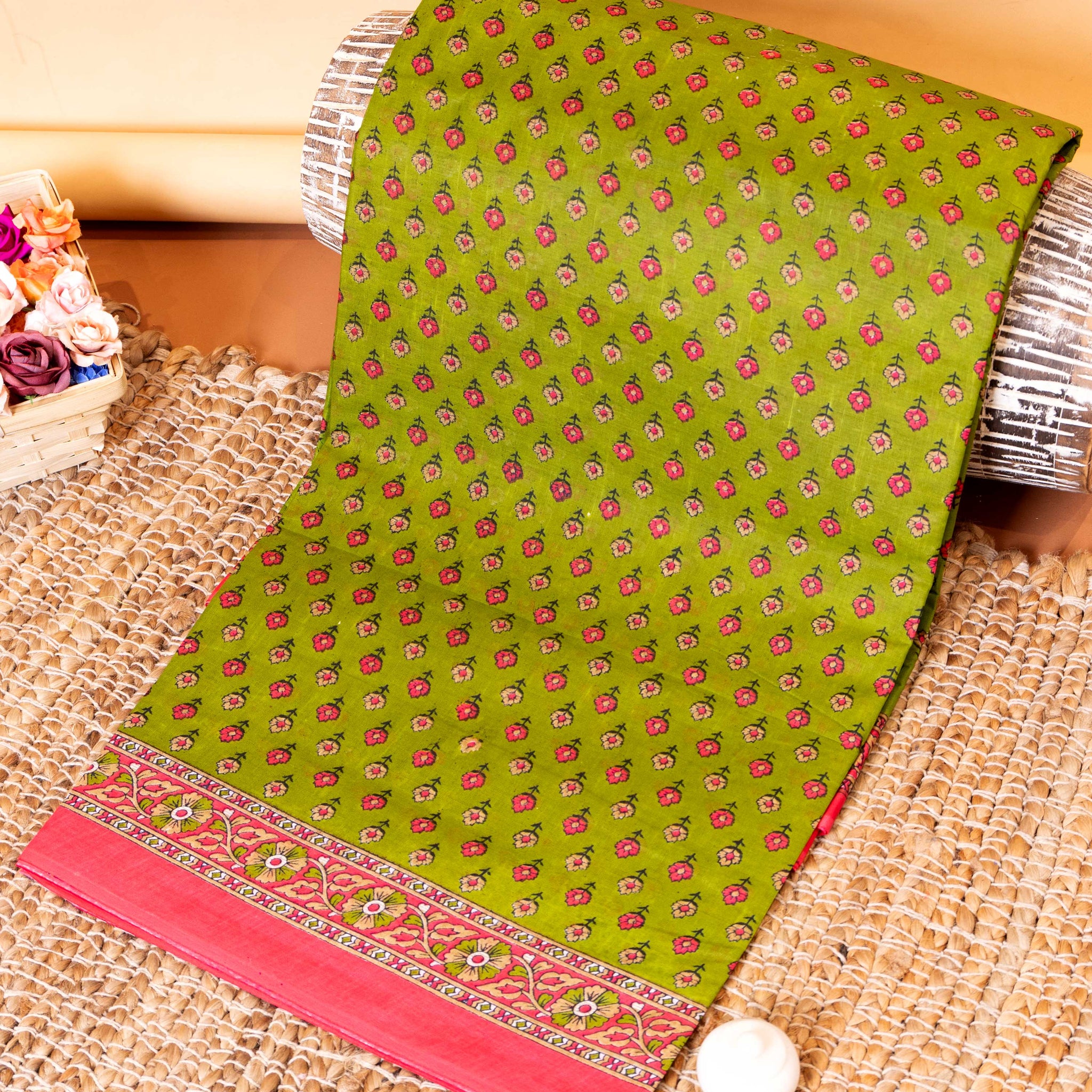 Elegant Voile Cotton Saree with Delicate Floral Motifs and Traditional Border - Green