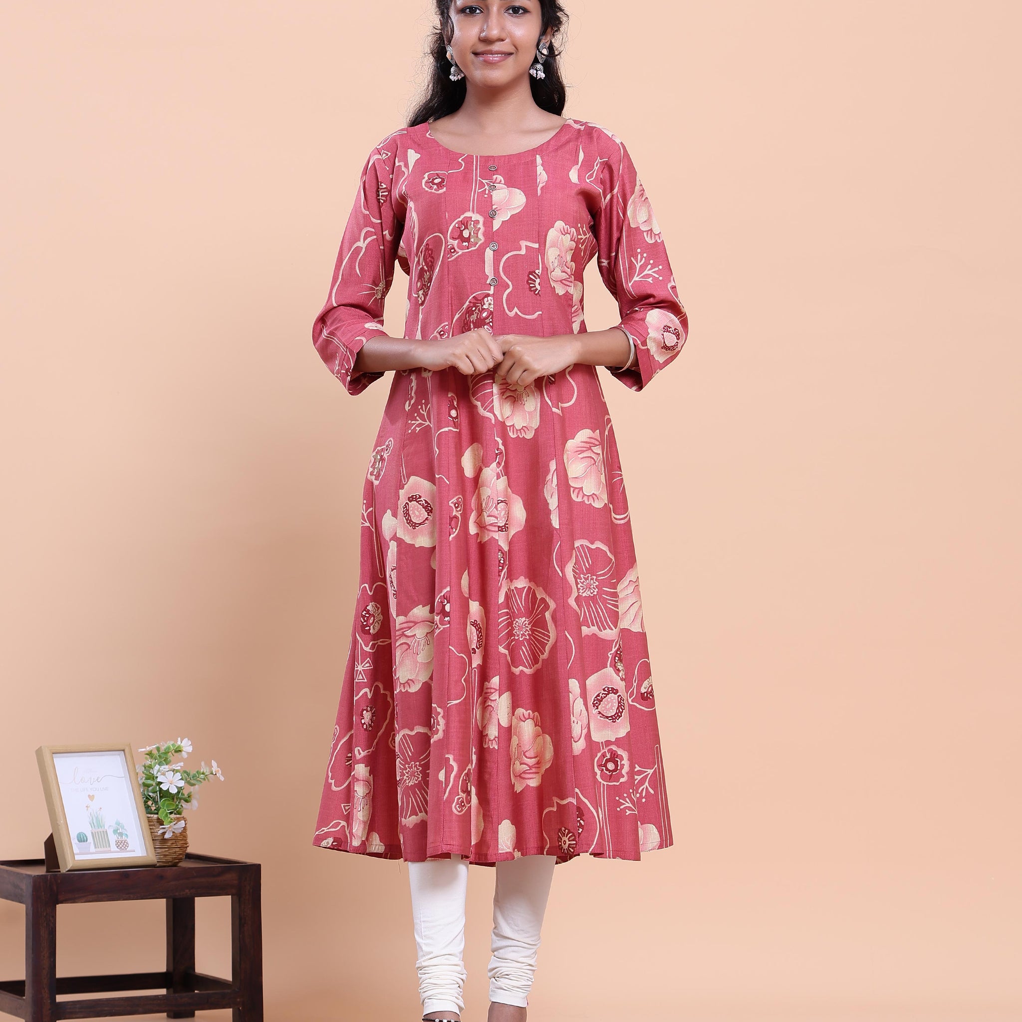 Elegant Women's Floral Printed A-Line Kurta with 3/4 th Sleeves- Pink