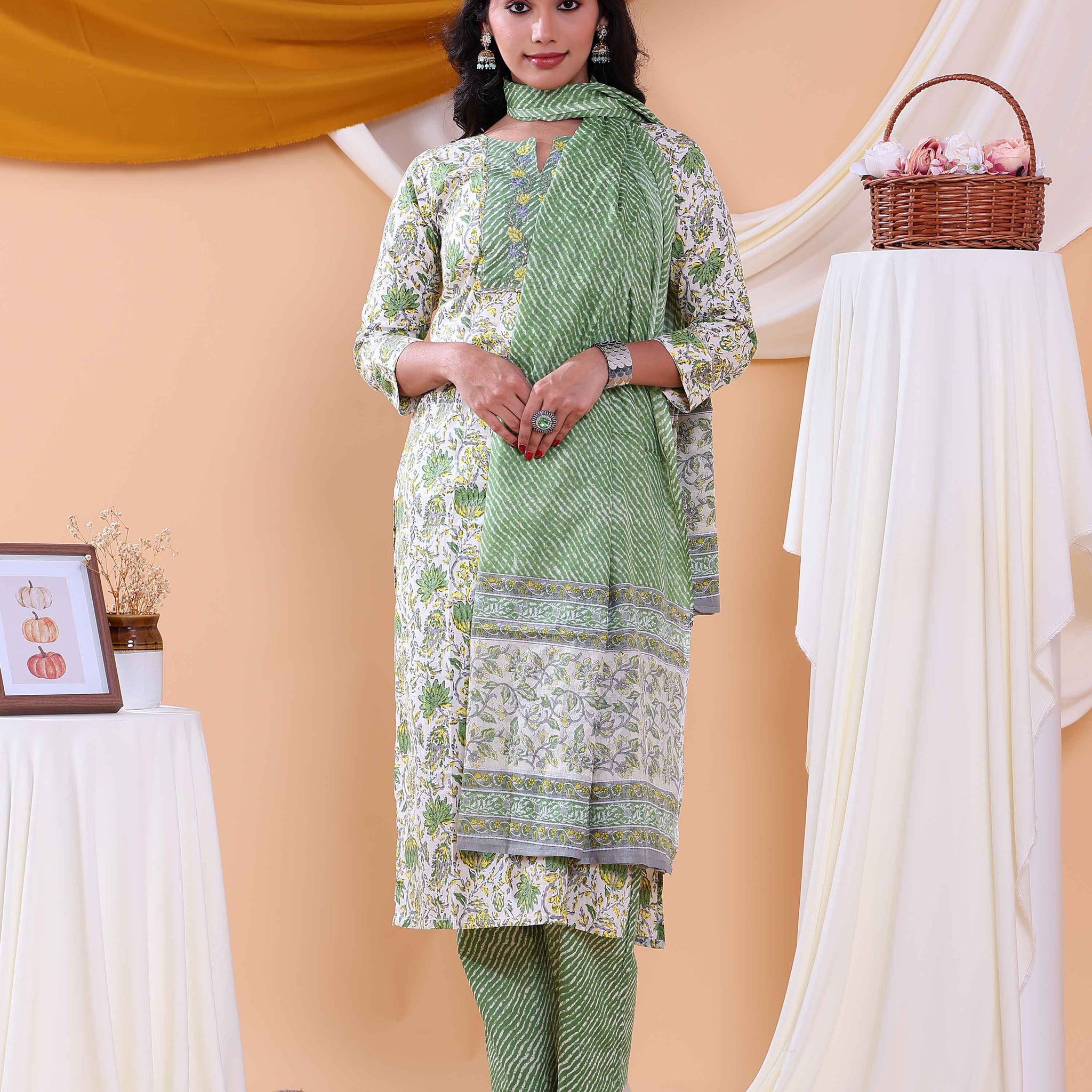 Elegant Women's Floral Printed Design Readymade Salwar Set - Off White