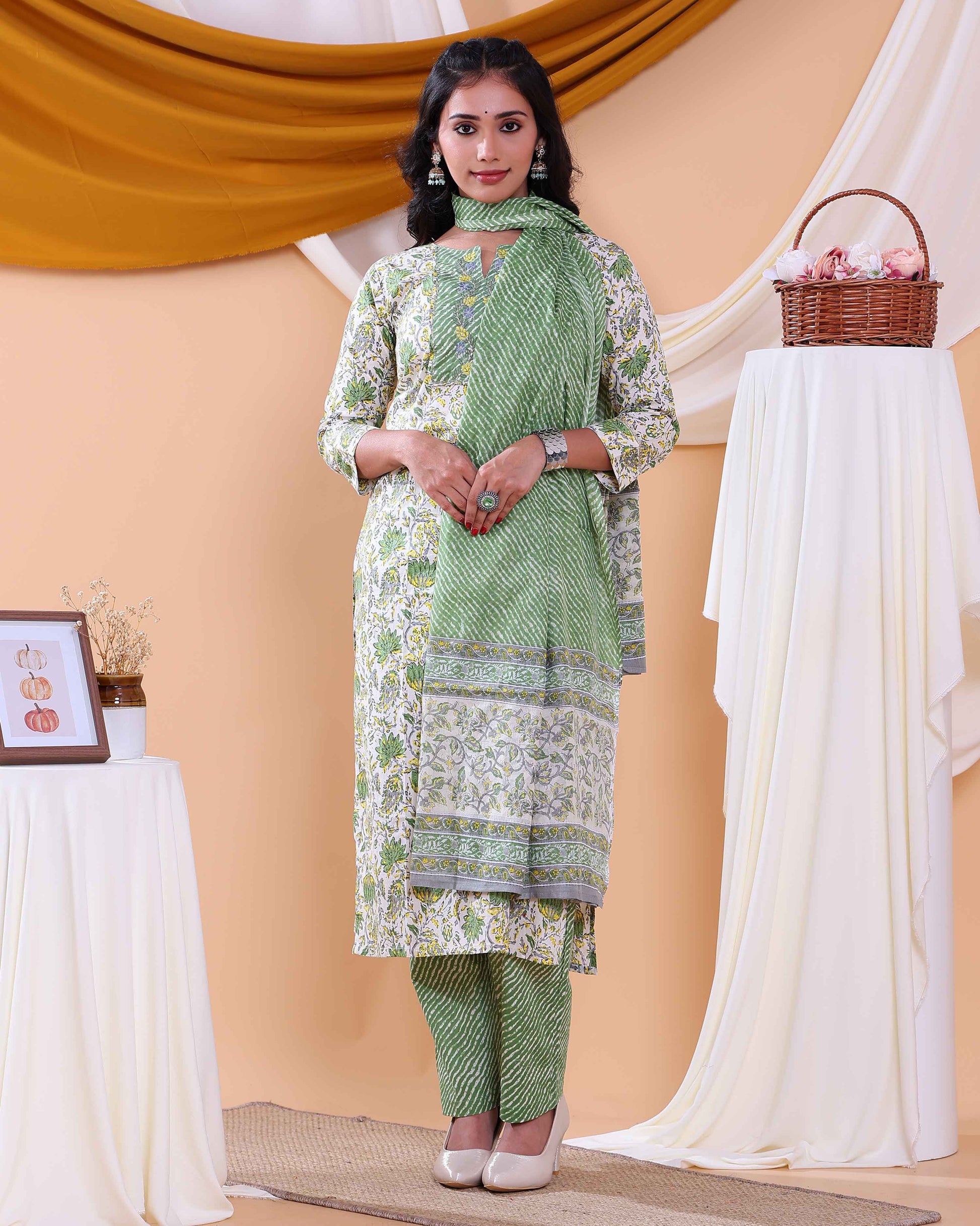 Elegant Women's Floral Printed Design Readymade Salwar Set - Off White