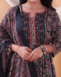 Elegant Women's Printed Readymade Salwar Set with Stylish Kurta and Matching Dupatta - Black-Close
