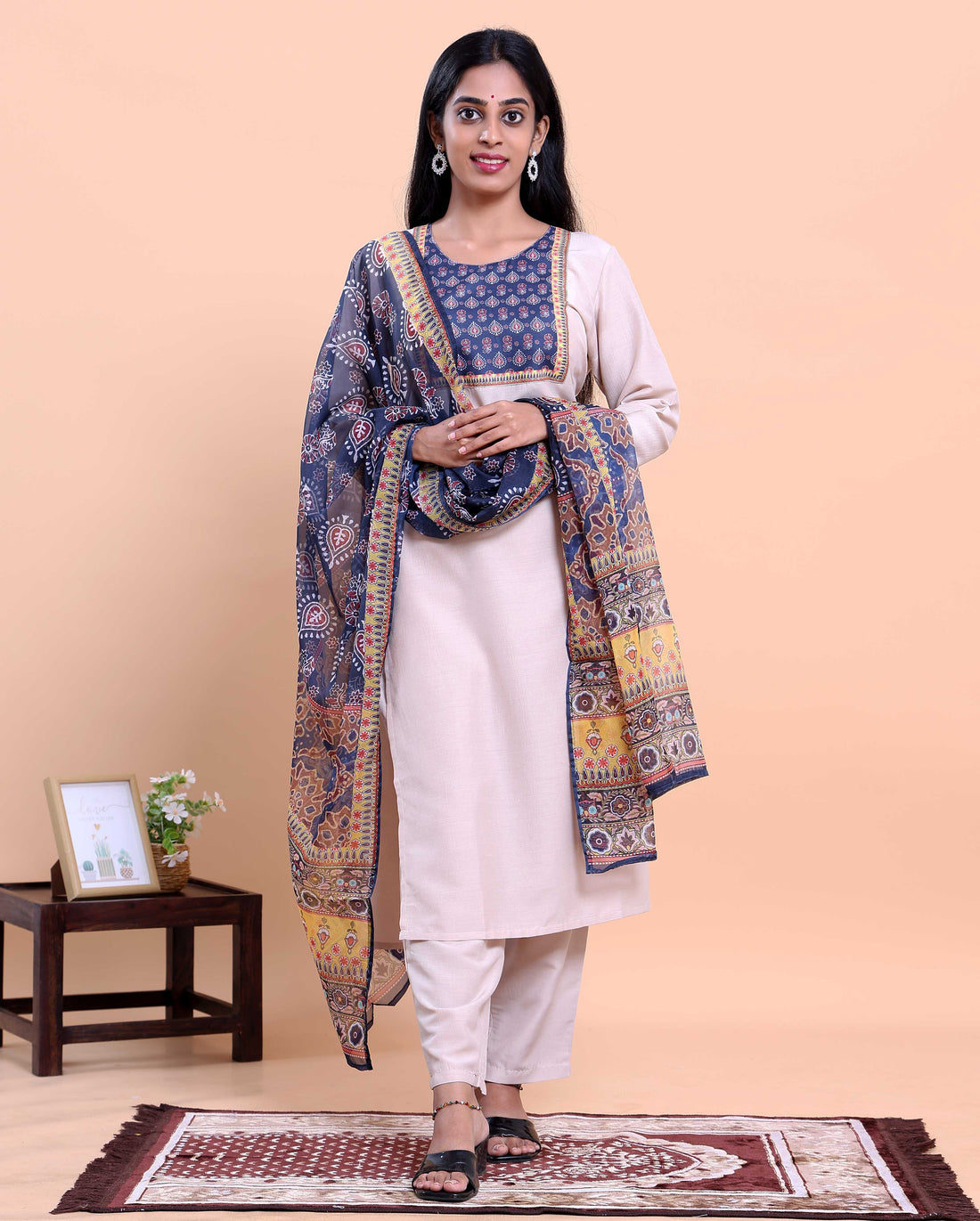 Elegant Women's Printed Yoke Straight Salwar Suit Set with Dupatta - Light Pink