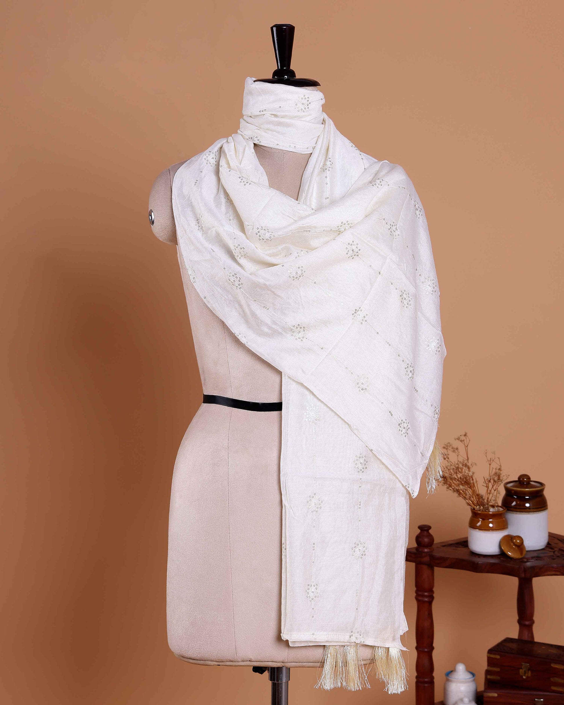 Embroidered Women’s Dupatta with Delicate Vertical Motif Pattern - Cream