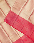 Exquisite Handwoven Pure Kanchipuram Silk Saree with Rich Zari Work - Gold-Close Up