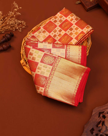 Exquisite Kanchipuram Pure Silk Saree with Traditional Zari Weave and Intricate Border - Off White