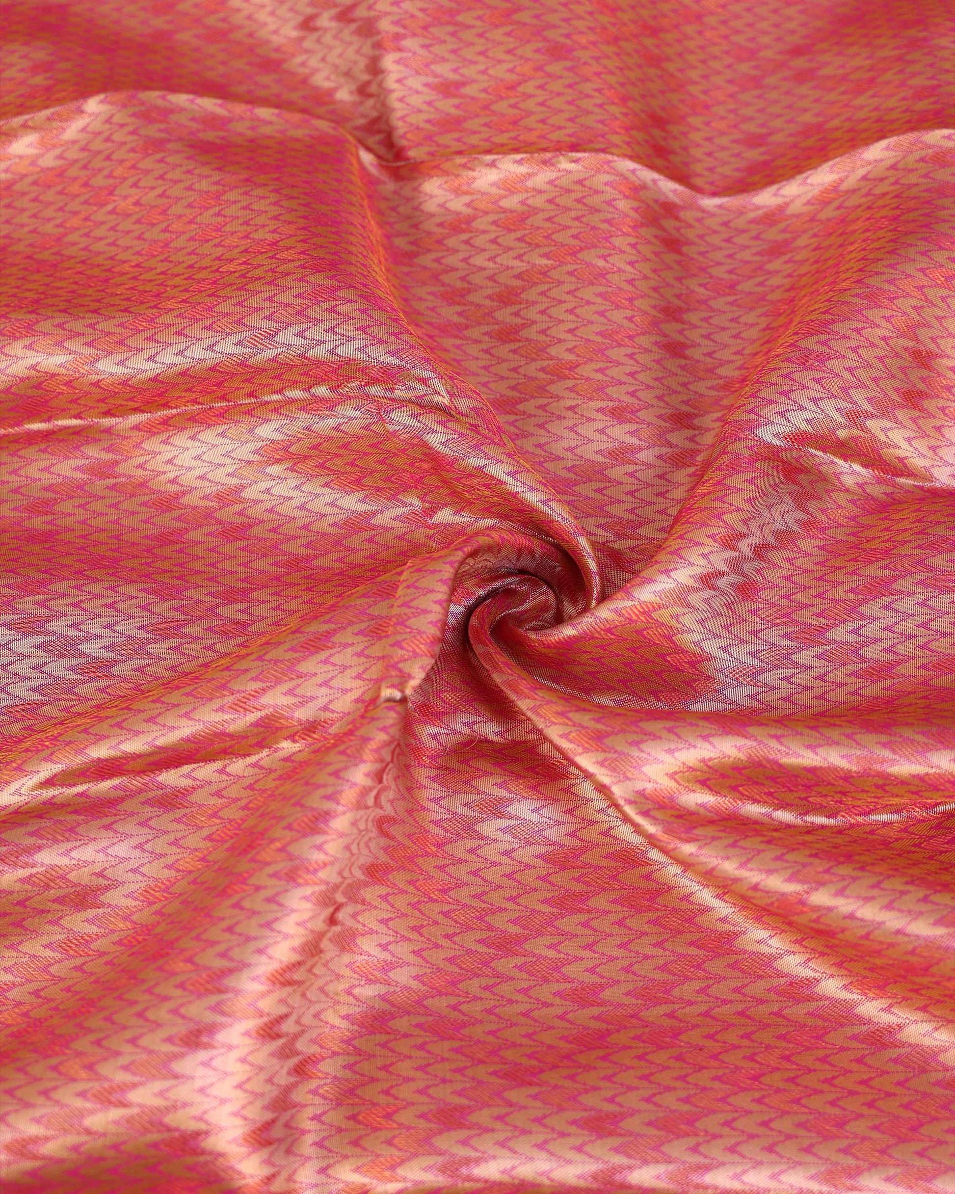 Exquisite Kanchipuram Tissue Saree with Intricate Weave & Floral Zari Border - Pink-Close Up