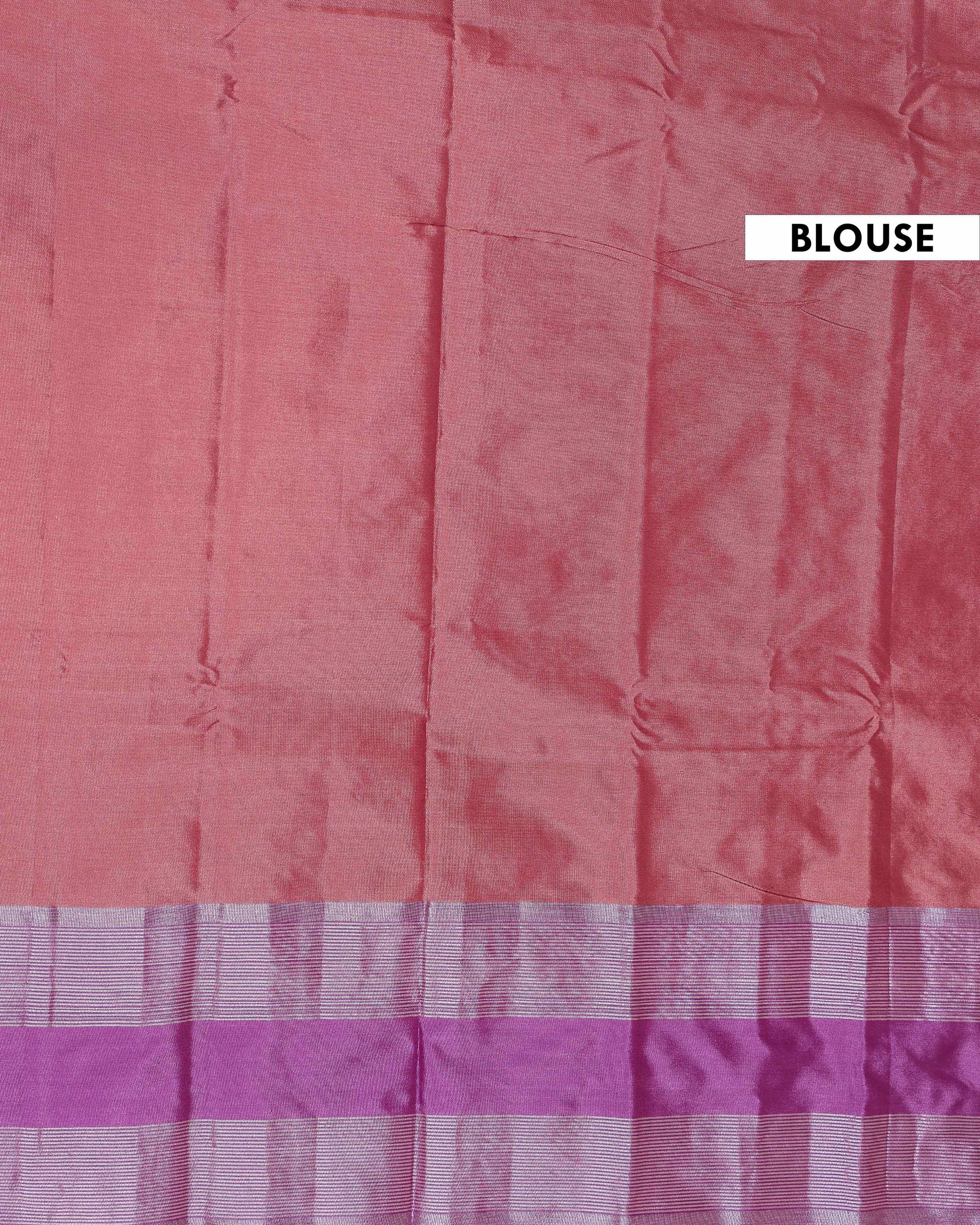 Exquisite Soft Silk Saree with Woven Zari Motifs and Contrasting Border - Onion Pink-blouse