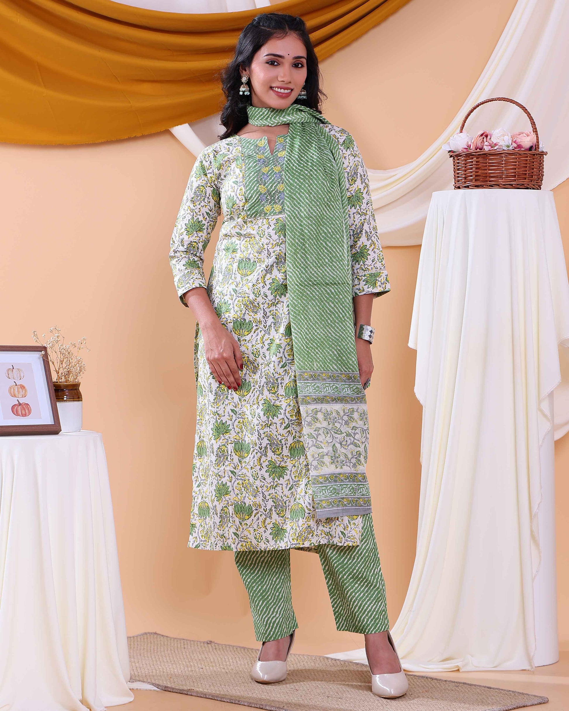 Elegant Women's Floral Printed Design Readymade Salwar Set - Off White