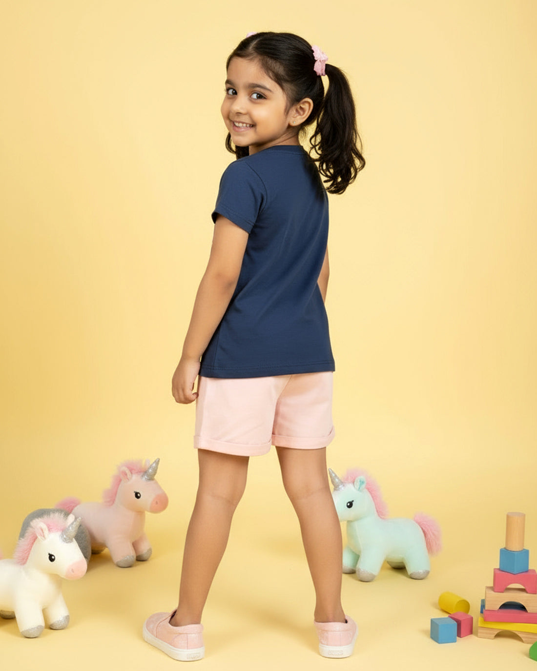 Girls' Graphic Print Round Neck T-Shirt -Blue