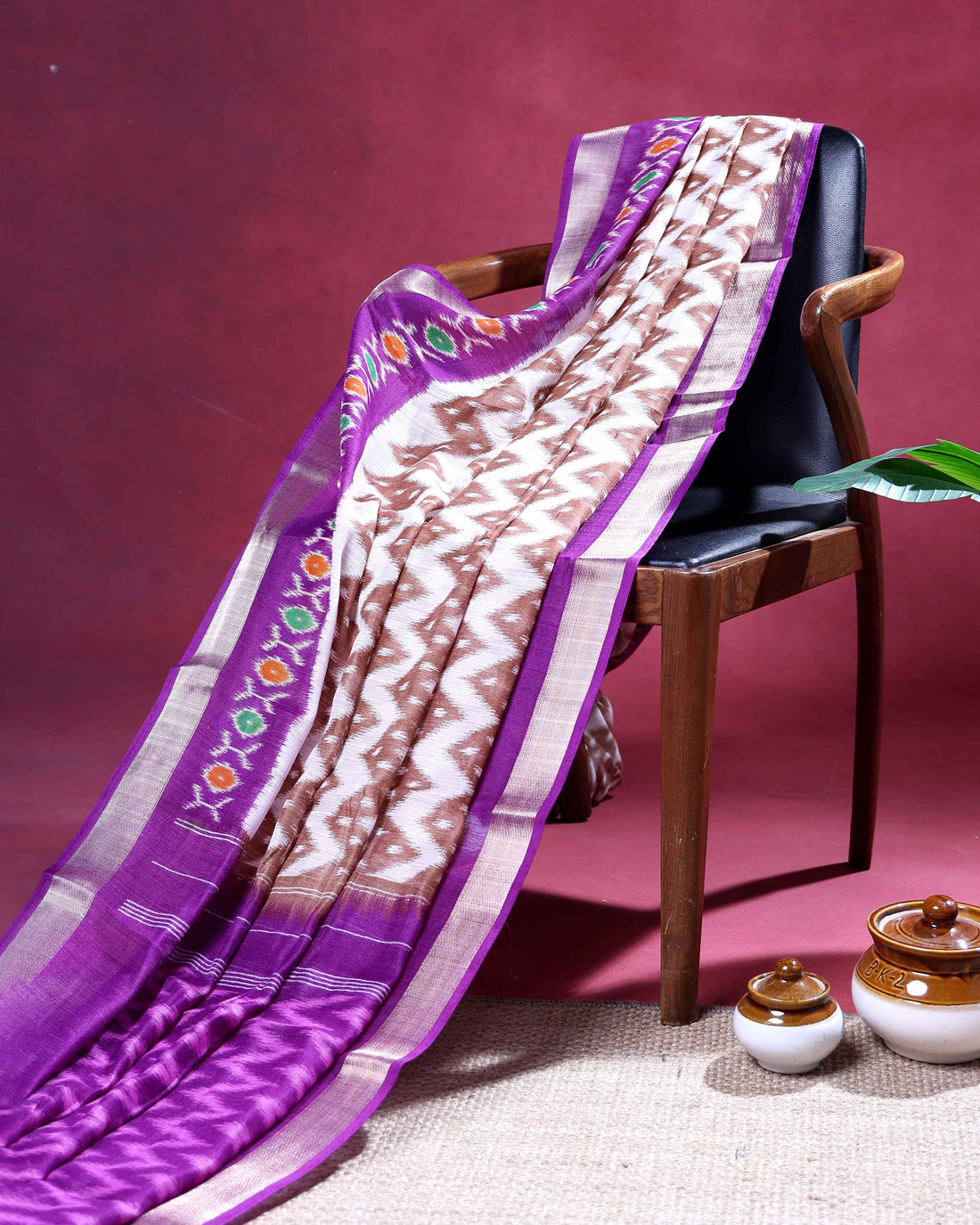 Graceful Dola Saree with Traditional Ikkat Inspired Woven Motifs and Classic Zari Border - Off White