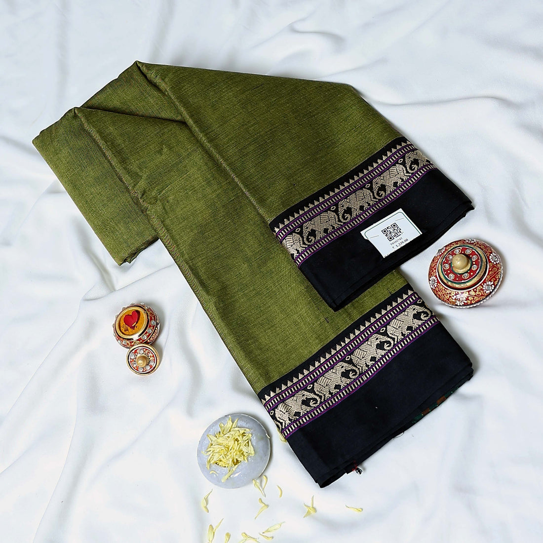 Green Mangalagiri Cotton Saree with Black Border and Pallu - Full View