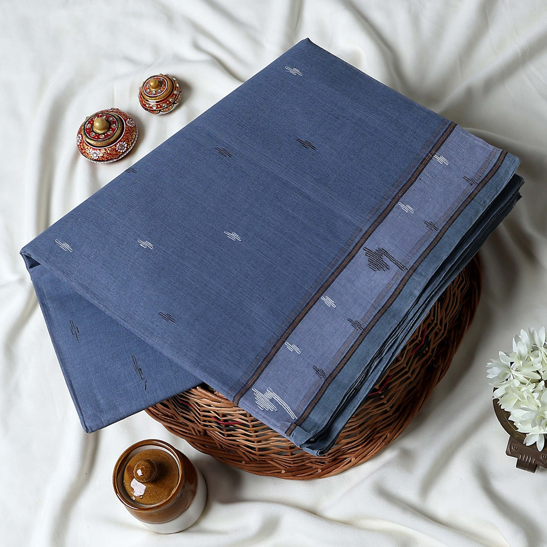 Grey Bengal Cotton Saree For Women | Daily Office Wear Summer Collection | Jeyachandran - Full View