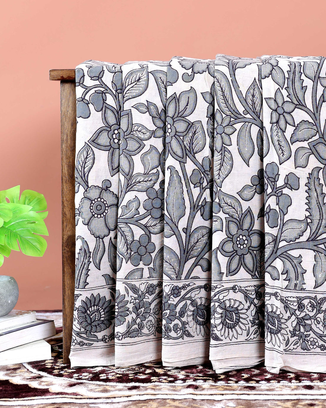 Handcrafted Kalamkari Print Pure Cotton Saree with Traditional Floral Motifs - Off White