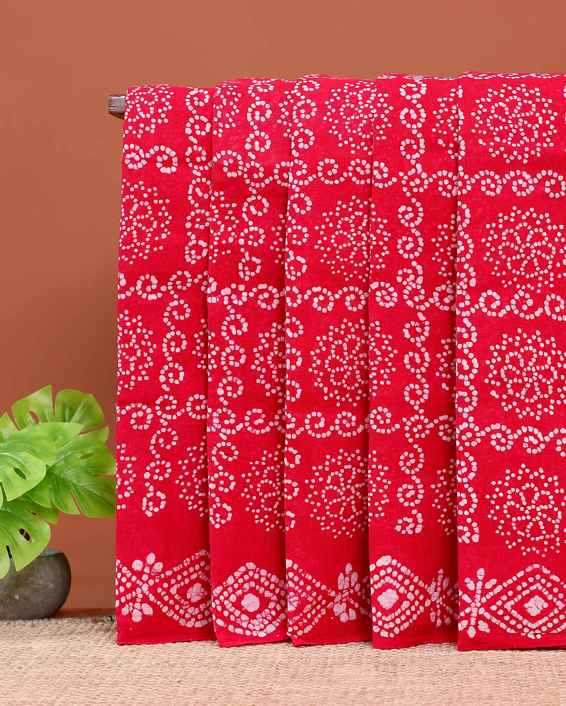 Handcrafted Traditional Sungudi Cotton Saree with Intricate Bandhani Work - Red