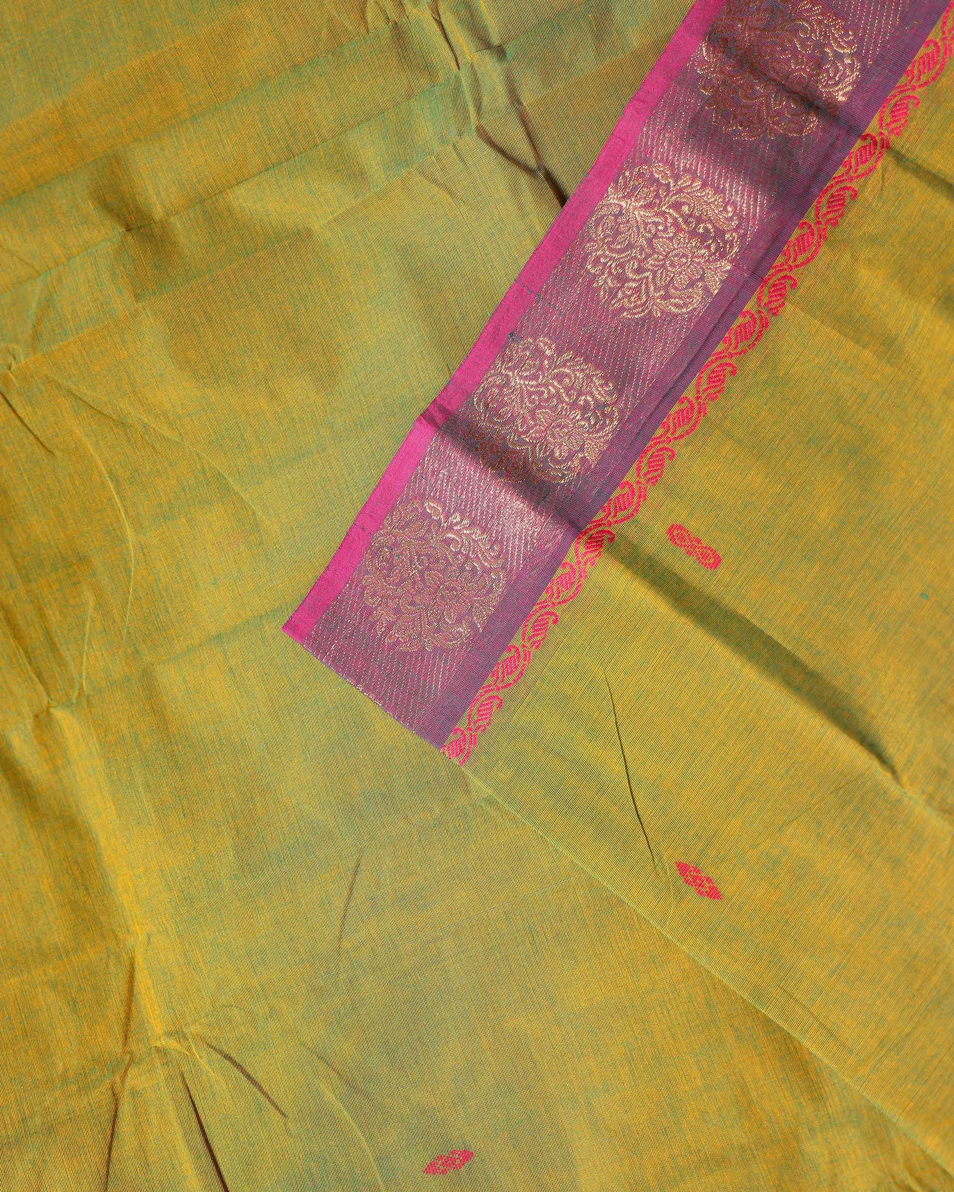 Handloom Chettinad Saree with Contrast Border and Paisley Designs - Olive Green