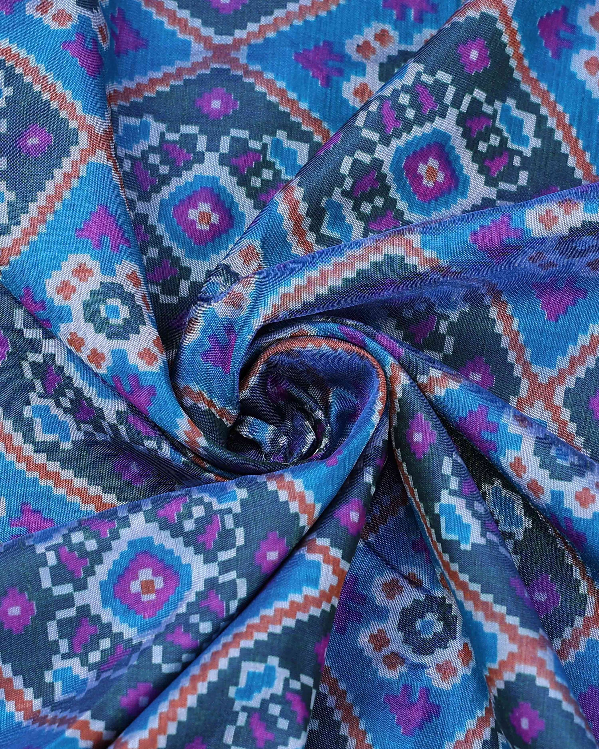 Handloom Geometric Motif Patola Semi Silk Saree with Zari Border - Blue-close