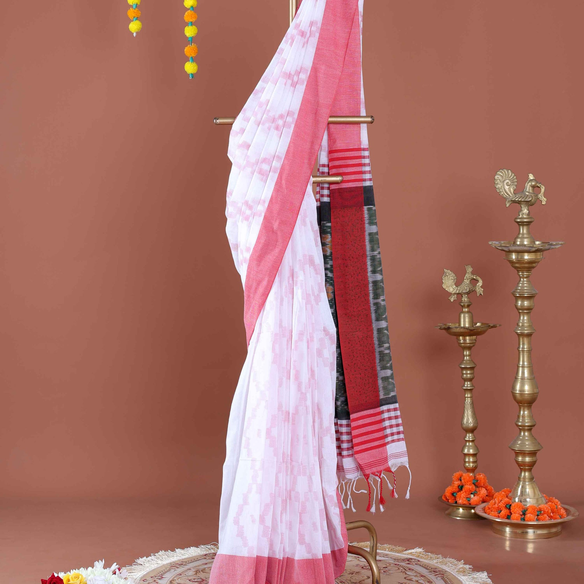 Handloom Ikkat Cotton Saree with Woven Border and Tasseled Pallu - Off White