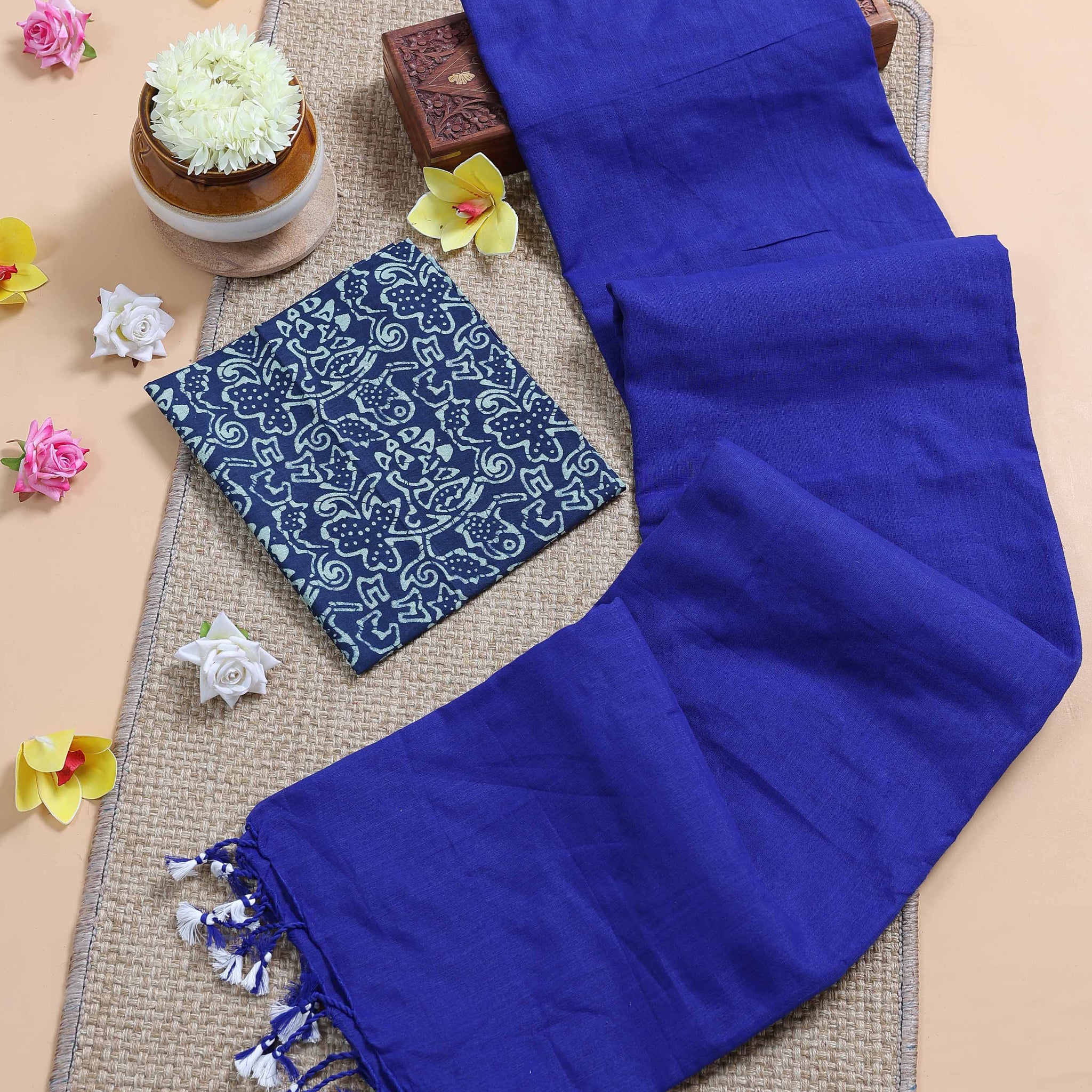Handloom Khadi Cotton Saree with Contrast Printed Blouse and Tassel Accents - Royal Blue