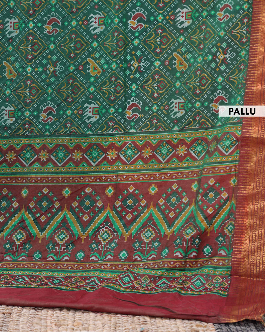 Handloom Patola Semi Silk Saree with Geometric and Floral Ikkat Motifs - Green