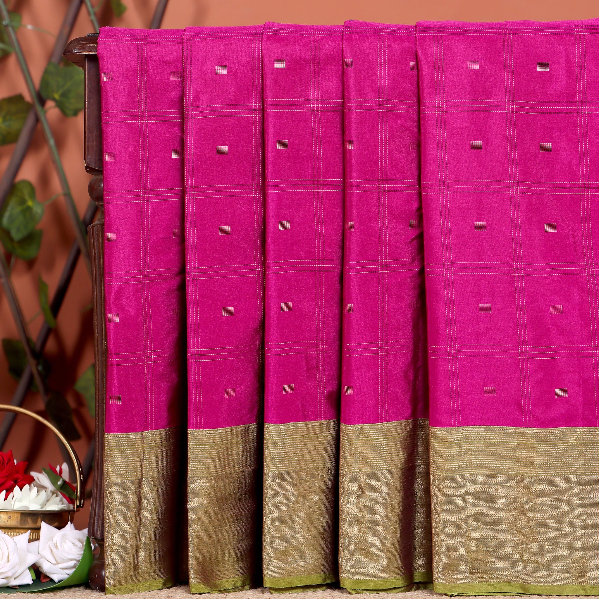 Handloom Soft Silk Saree with All-Over Zari Buttas and Contrasting Border - Pink