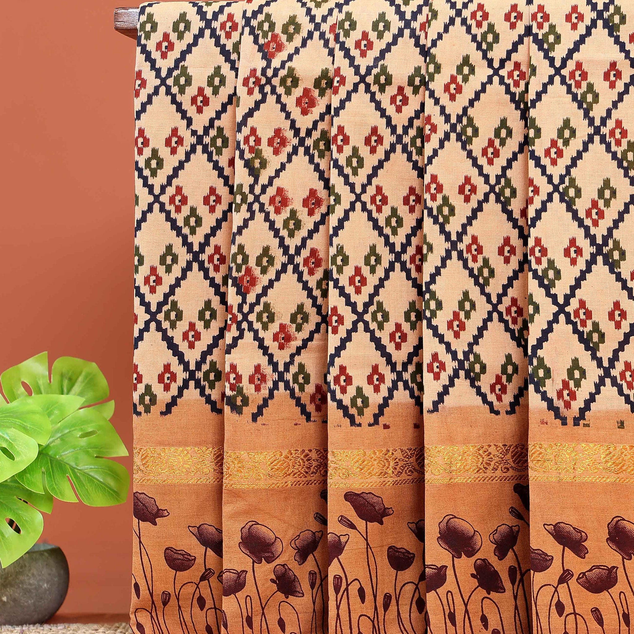 Handloom Sungudi Cotton Saree with Geometric Diamond Pattern & Floral Border - Sandal