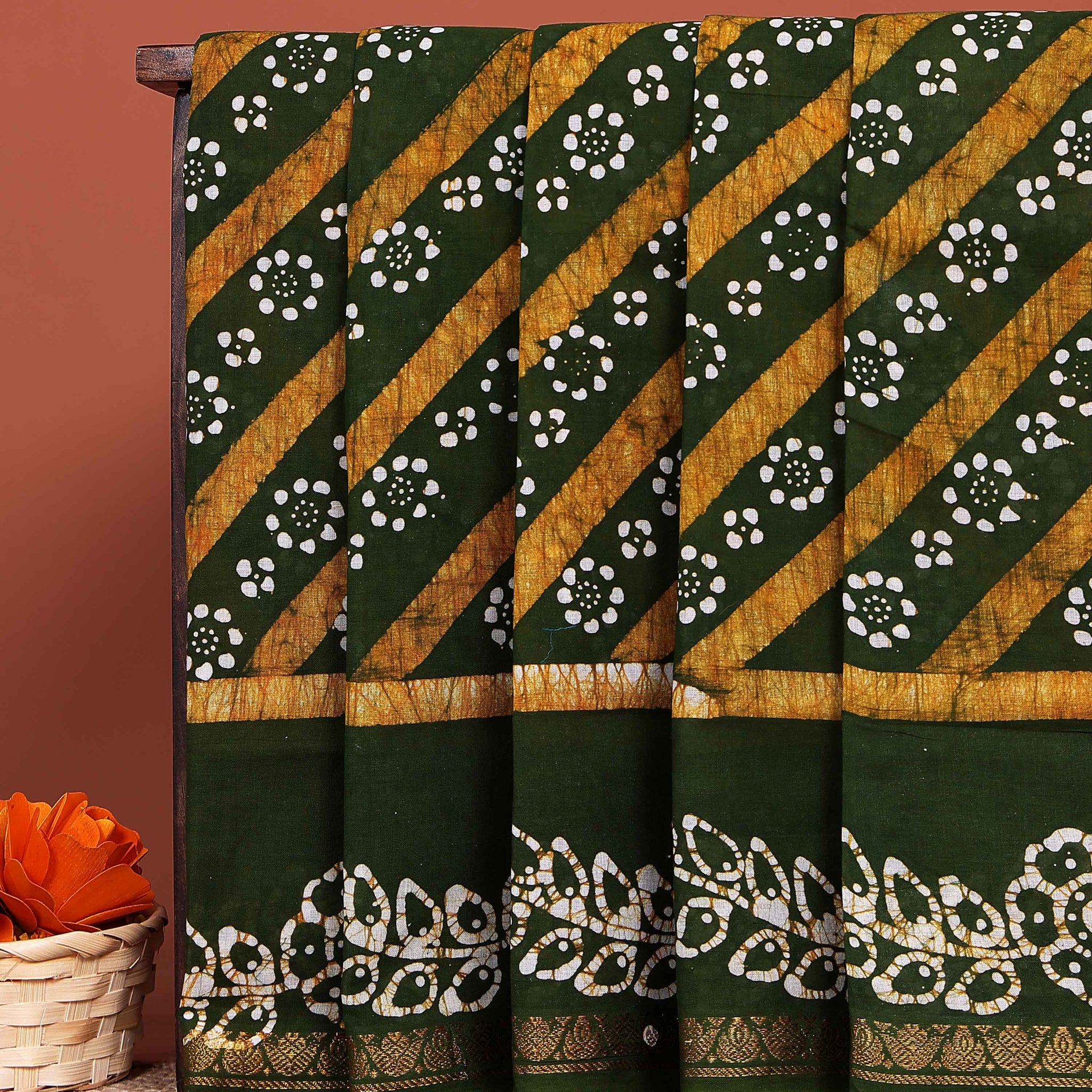 Handloom Sungudi Saree Diagonal Stripes and Wax Print Floral Motifs  - Green