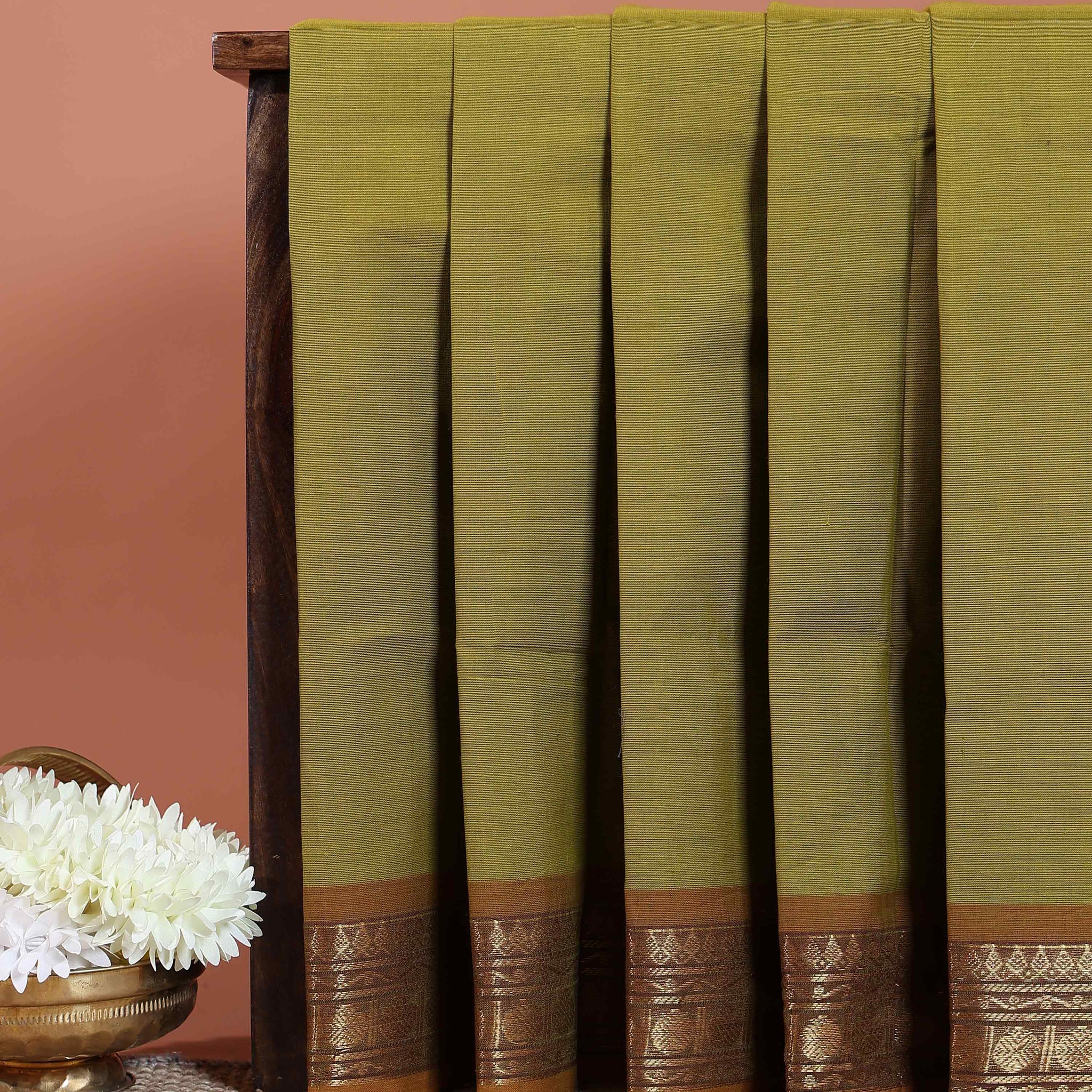 Handloom Venkatagiri Cotton Saree with Traditional Zari Woven Border - Green