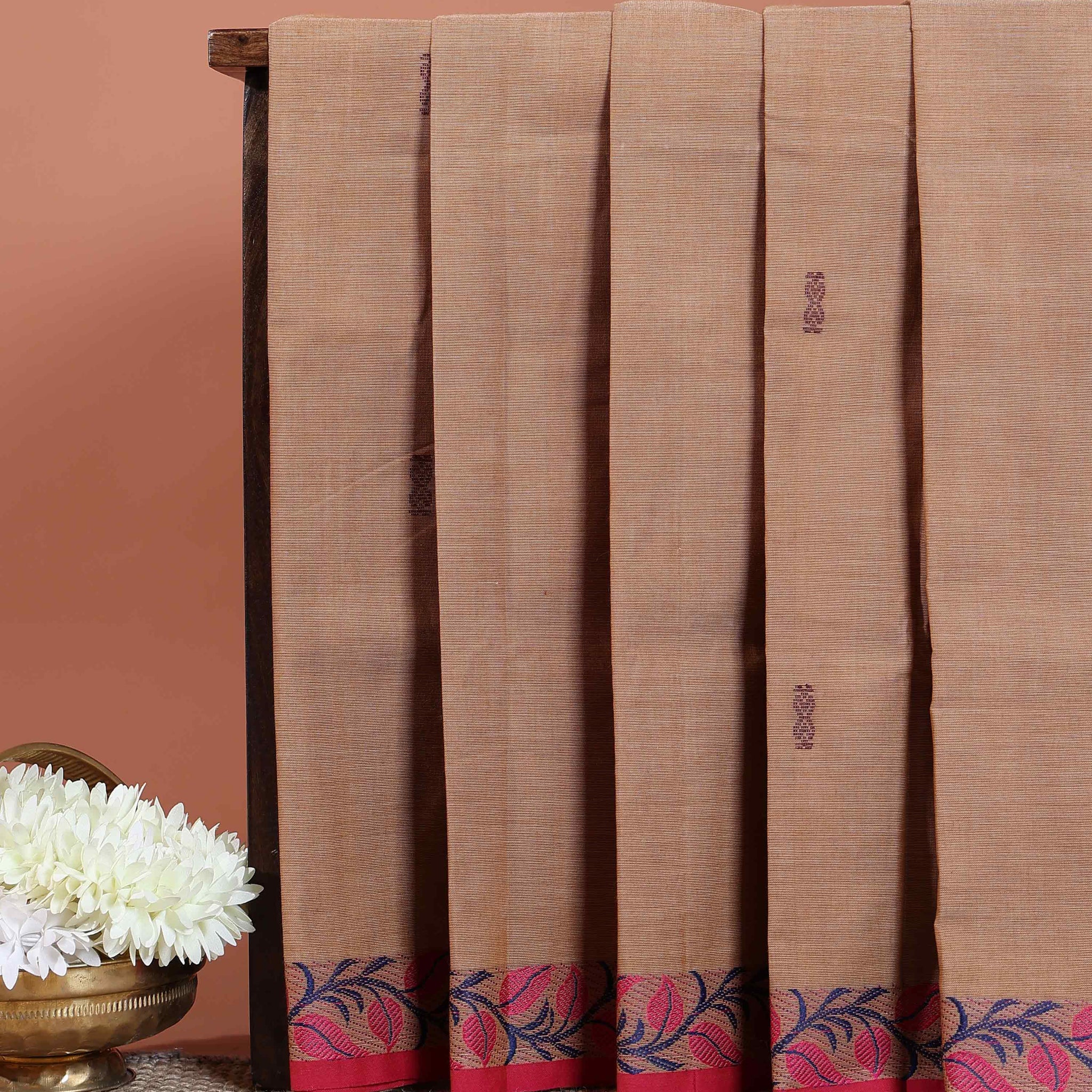 Handloom Venkatagiri Handloom Cotton Saree with Contrast Leaf Motif Woven Border - Brown