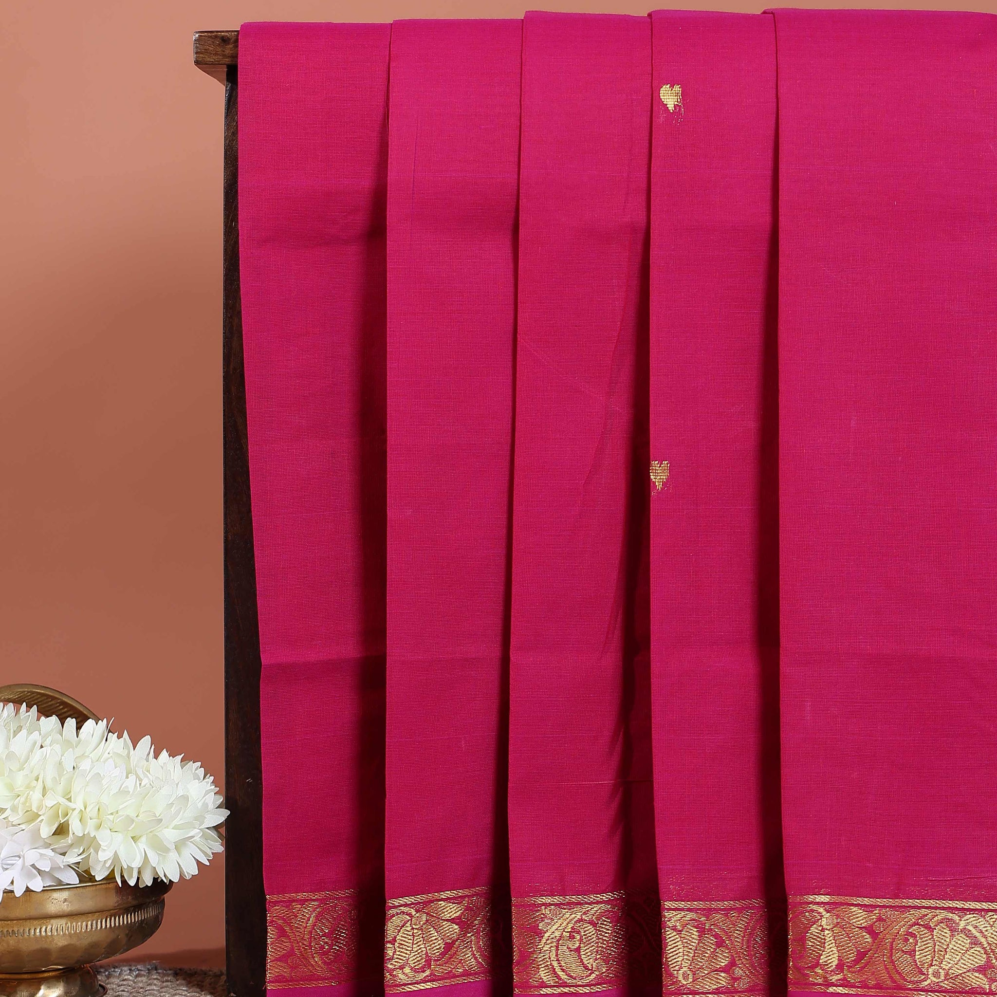 Handloom Venkatagiri Handloom Cotton Saree with Zari Butta and Traditional Woven Zari Border - Pink