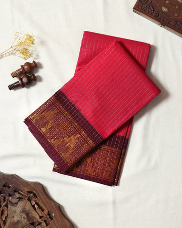 Rani Pink Sungudi Cotton Saree with Wine Maroon Contrast and Antique Gold Zari Woven Geometric Floral Border