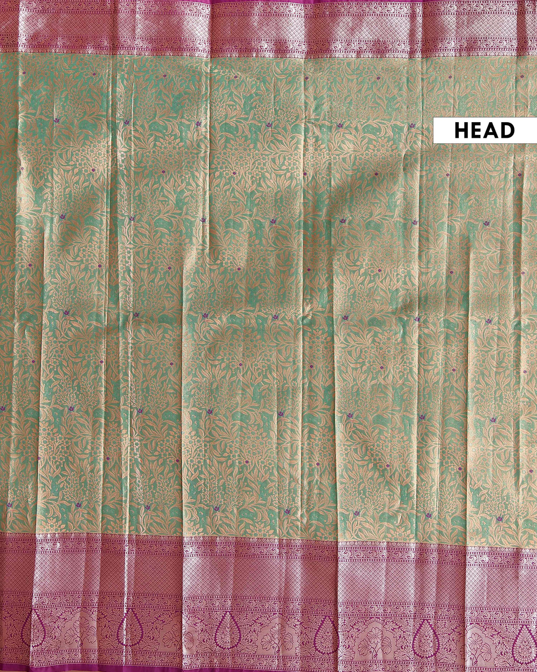 Elegant Niranjana Silk Saree Adorned with Detailed Zari Floral Patterns and Ornate Border - Green