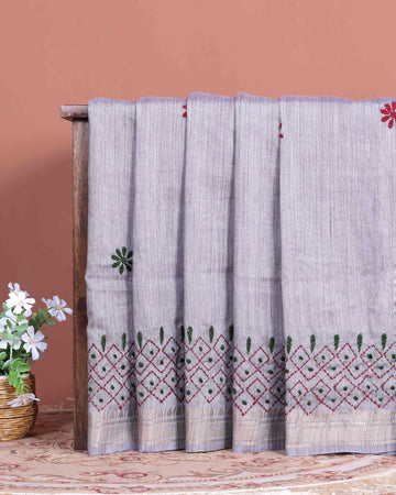 Elegant Kantha Hand Embroidered Saree with Intricate Floral Motif and Contrast Border - Light Grey