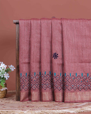 Elegant Kantha Hand Embroidered Saree with Intricate Floral Motif and Contrast Border - Dusty Rose