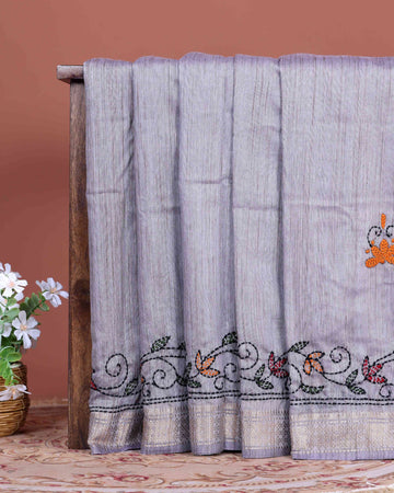 Elegant Kantha Hand Embroidered Saree with Traditional Floral Motifs and Woven Contrast Border - Light Grey