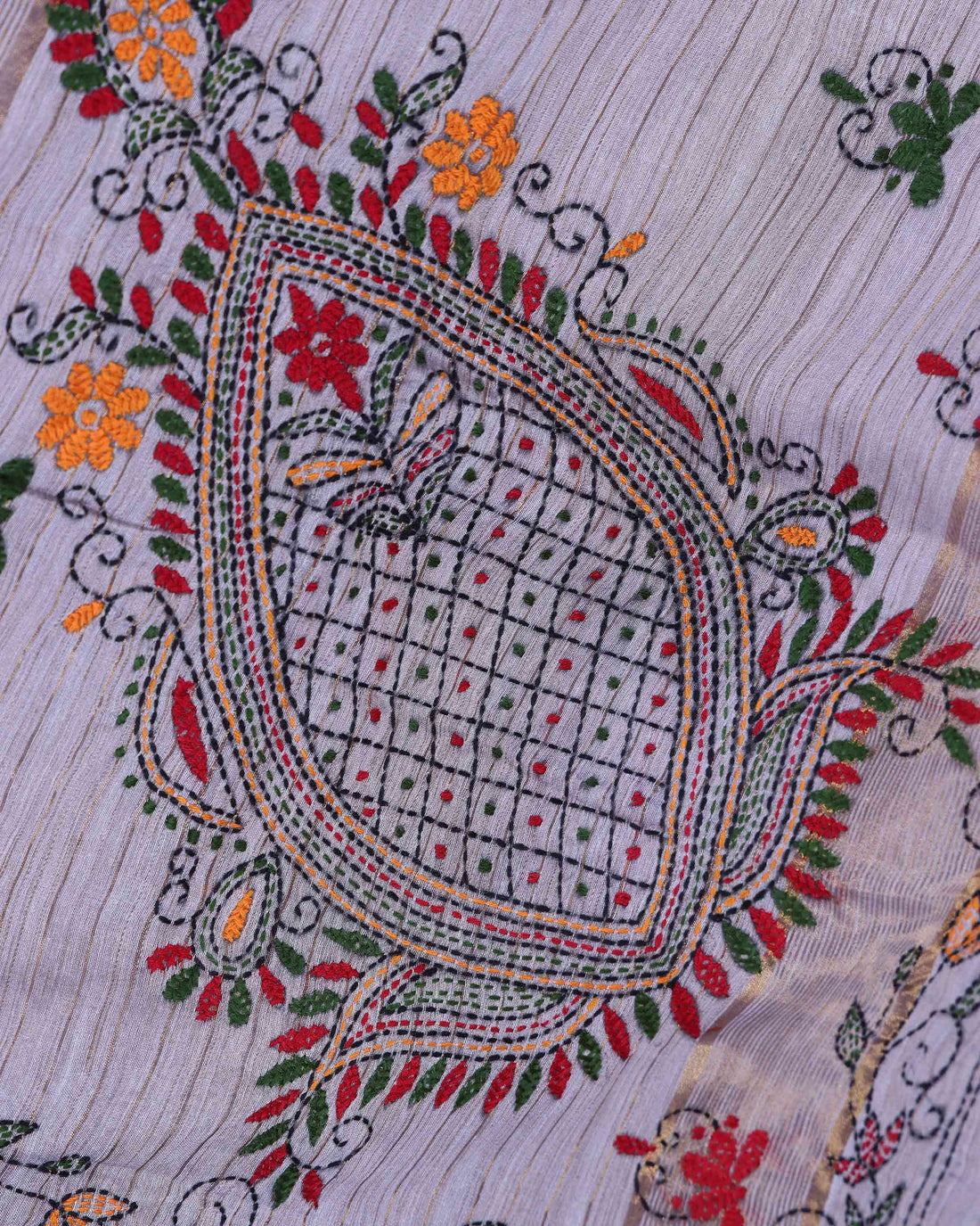 Elegant Kantha Hand Embroidered Saree with Traditional Floral Motifs and Woven Contrast Border - Light Grey