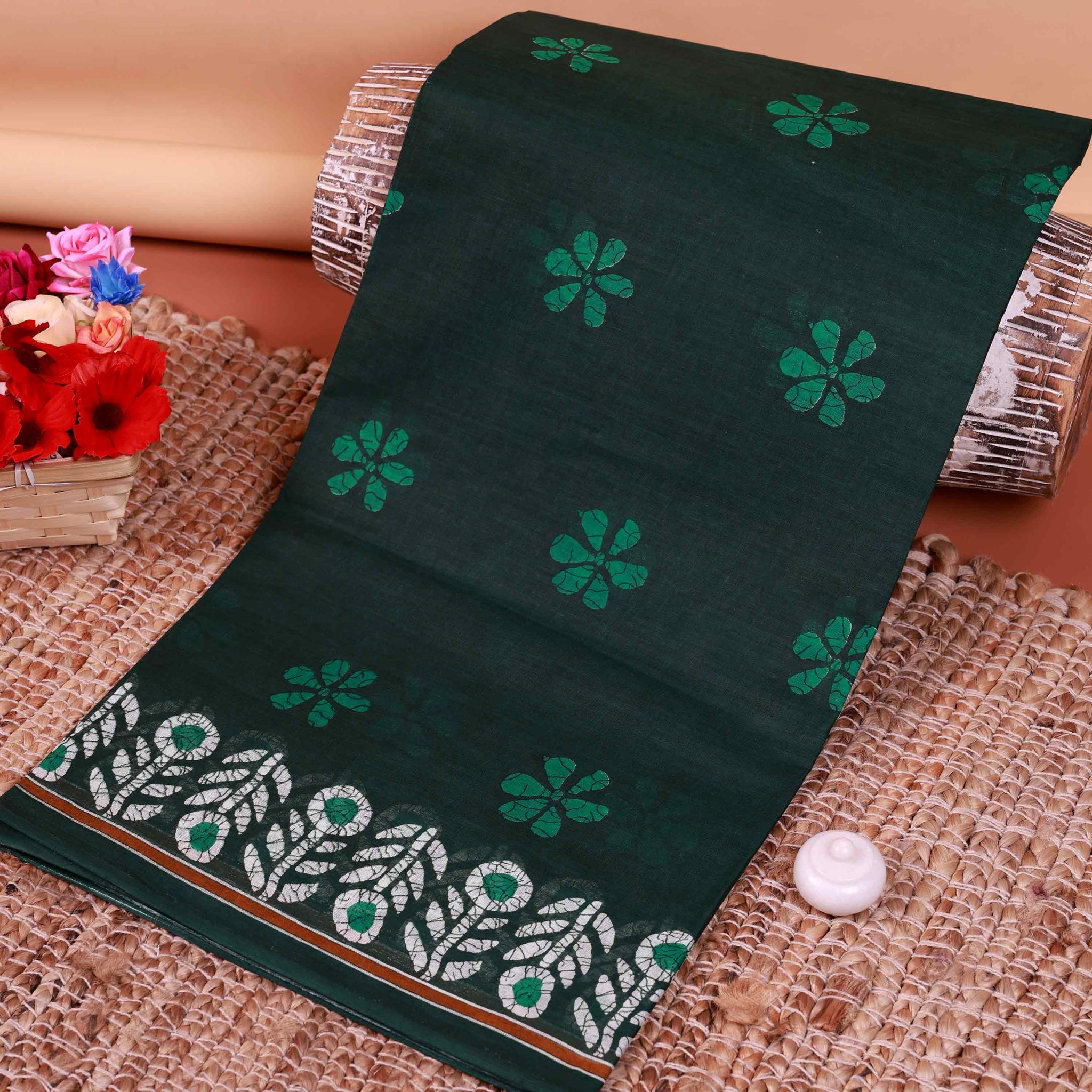 All-Over Floral Printed Voile Saree with Intricate Contrast Border – Green