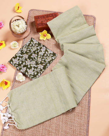 Handwoven Khadi Cotton Saree with Contrast Printed Blouse and Tassel Accents - Light Green
